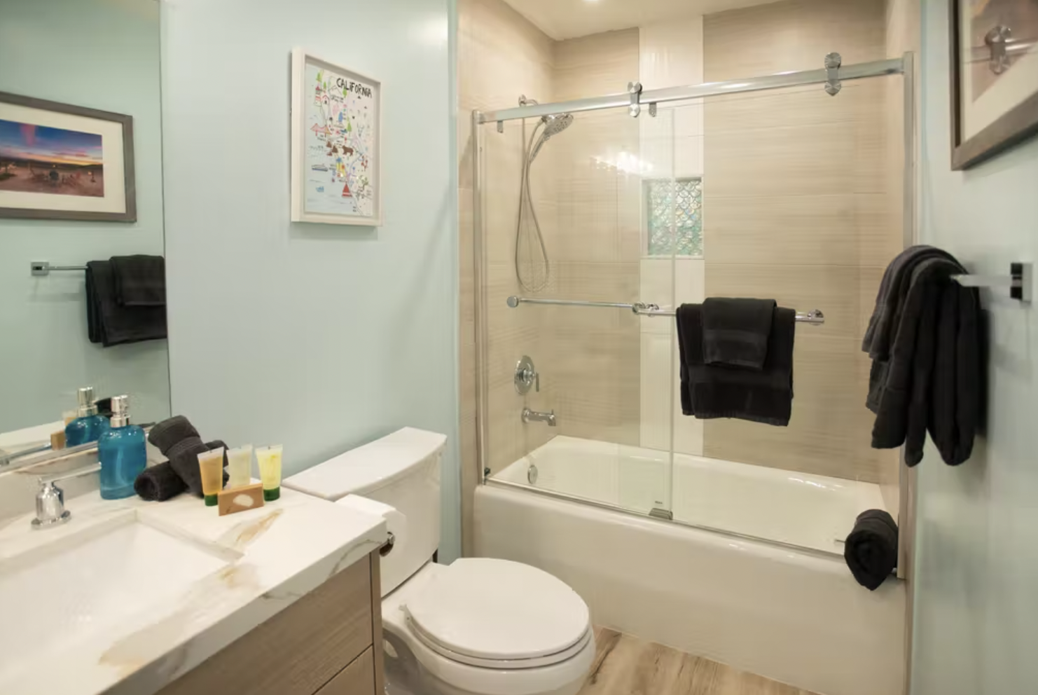 Rockaway Home - Image 17